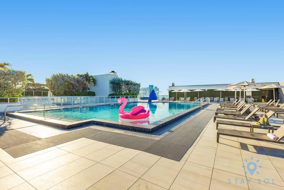 Tropical Oasis - Rooftop Pool- Near Beach - Gym Голливуд Экстерьер фото