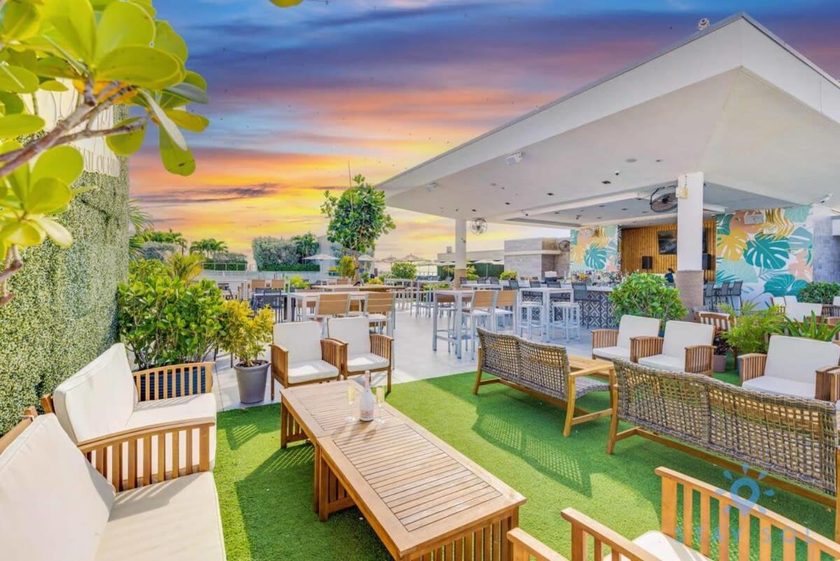 Tropical Oasis - Rooftop Pool- Near Beach - Gym Голливуд Экстерьер фото