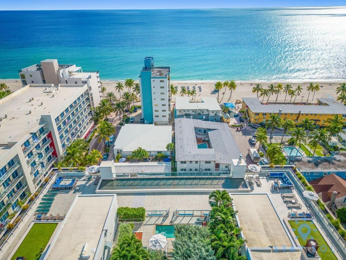 Tropical Oasis - Rooftop Pool- Near Beach - Gym Голливуд Экстерьер фото